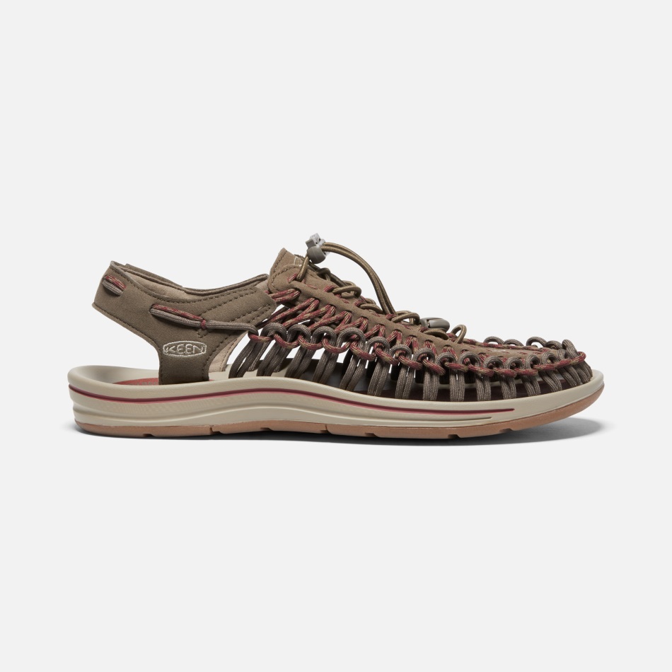 男性用 Unek 水筒で焼かれたれんがのキーン